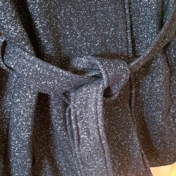 Details Intl. Black speckled hooded coat - Picture 3 of 8
